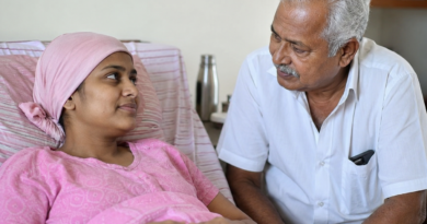யாழில் தனக்கு மார்பகப் புற்றுநோய் என கனடா அங்கிளை ஏமாற்றி 53 லட்சம் சுருட்டிய பெண் உத்தியோகத்தர்!
