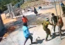 கிளிநொச்சியில் இரு குழுக்களுக்கிடையில் நடந்த கடும் மோதல் !! அதிரடிப்படை சுற்றி வளைத்த காட்சிகள்!! வீடியோ