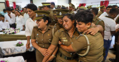 நீர்கொழும்பு சிறையில் நடந்தது என்ன? பிரேத பரிசோதனையின் அதிர்வு! கொலை செய்யப்பட்ட சிறை அதிகாரிகளின்பிறப்புறுப்பு அகற்றப்பட்டு மல துவாரத்தினுள் தும்புத்தடி கட்டைகள் சொருகப்பட்டிருந்தன!!