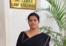 யாழ் பெற்றோல் நிரப்பு நிலையத்தில் பெண் சட்டத்தரணிக்கு நடந்த கதி!