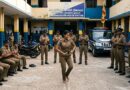 பொலீஸ் தர்சிக்காக  பல்கலைக்கழக ஊழியர்களை ஏற்றி பேருந்தை நீதிமன்றம் வரை இழுத்த சாவகச்சேரி OIC!
