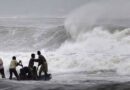 யாழ் முதல் பேருவளை வரை சிறிய படகுகள் கடலுக்கு செல்லத் தடை!