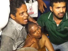 விகாரமகாதேவி பூங்காவில் பொலிசாரால் அன்பு செலுத்தப்பட்ட பிக்குகள்! கஸ்ஸப தேரர் காயங்களுடன் அம்புலன்சில் ஏற்றி செல்லப்பட்டார்!